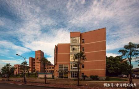 湘潭大学是211吗